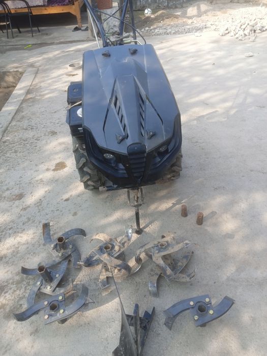 Motoblok 12 ot kuchi onix madel