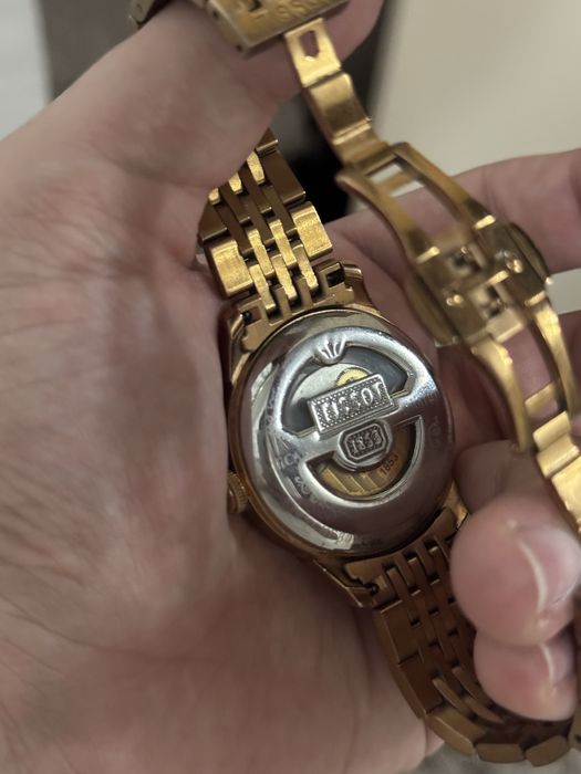 Часы Tissot le locle