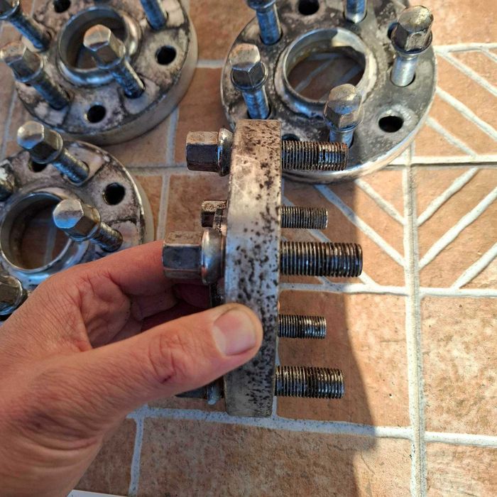 20мм 5х112/5х100 57.1  20мм  в добро състяние