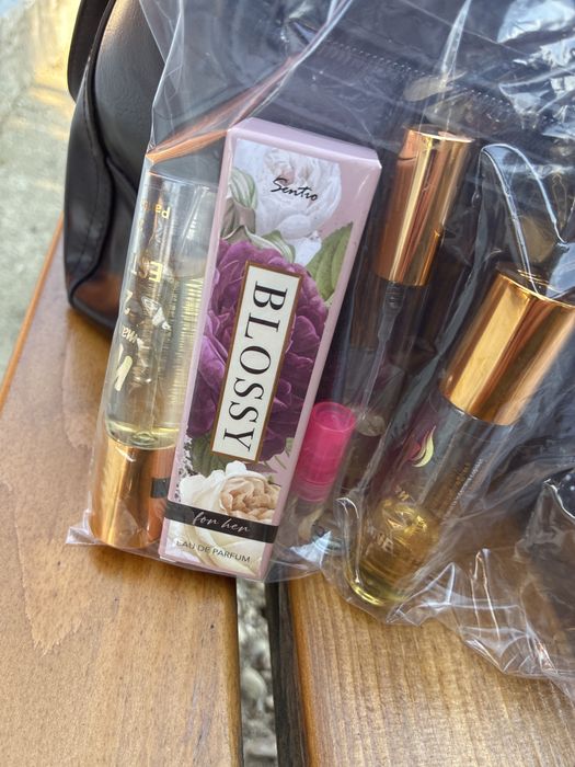 20 RON parfumuri dama cinci bucăți