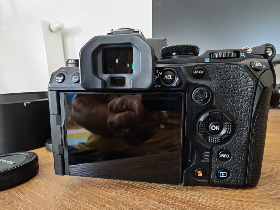 Olympus Om-1 în garanție