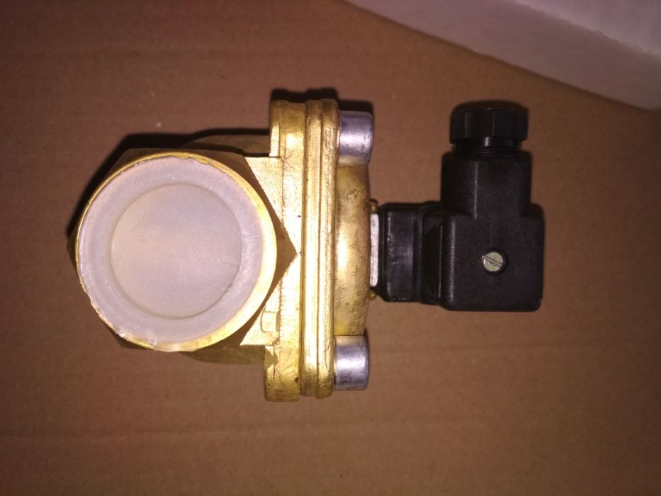 МАГНЕТВЕНТИЛ 1" нормално затворен