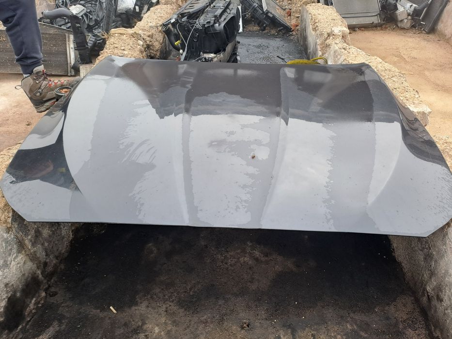 Преден капак - BMW F10/F11 2.0D - БМВ Ф10/Ф11 2.0Д 184кс.