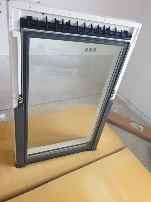 Velux M06 fereastră acoperiș
