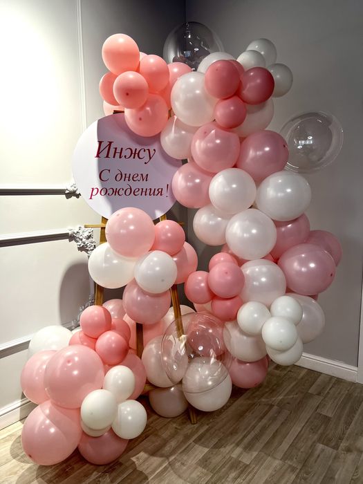 Порнодағы киінген әйелдер