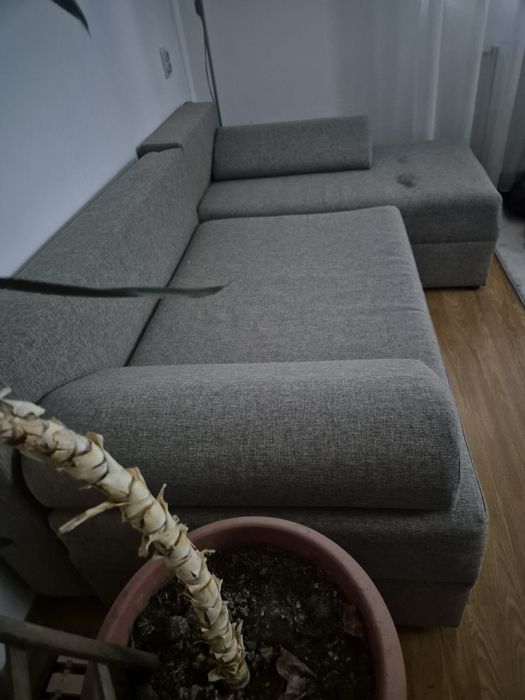 Vând coltar extensibil 210x135