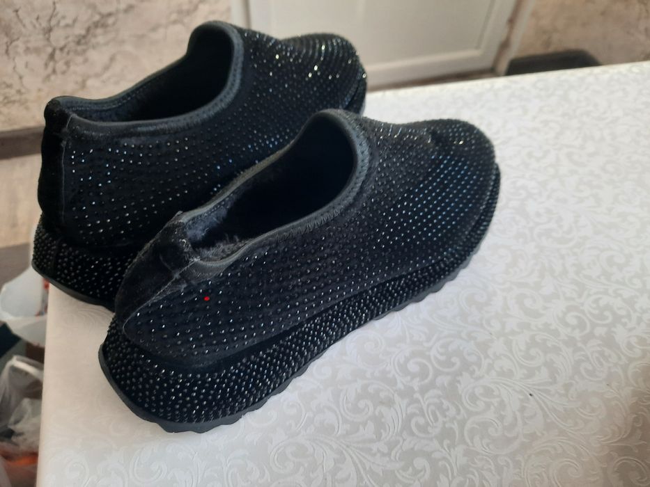 Продажа женскии обувь