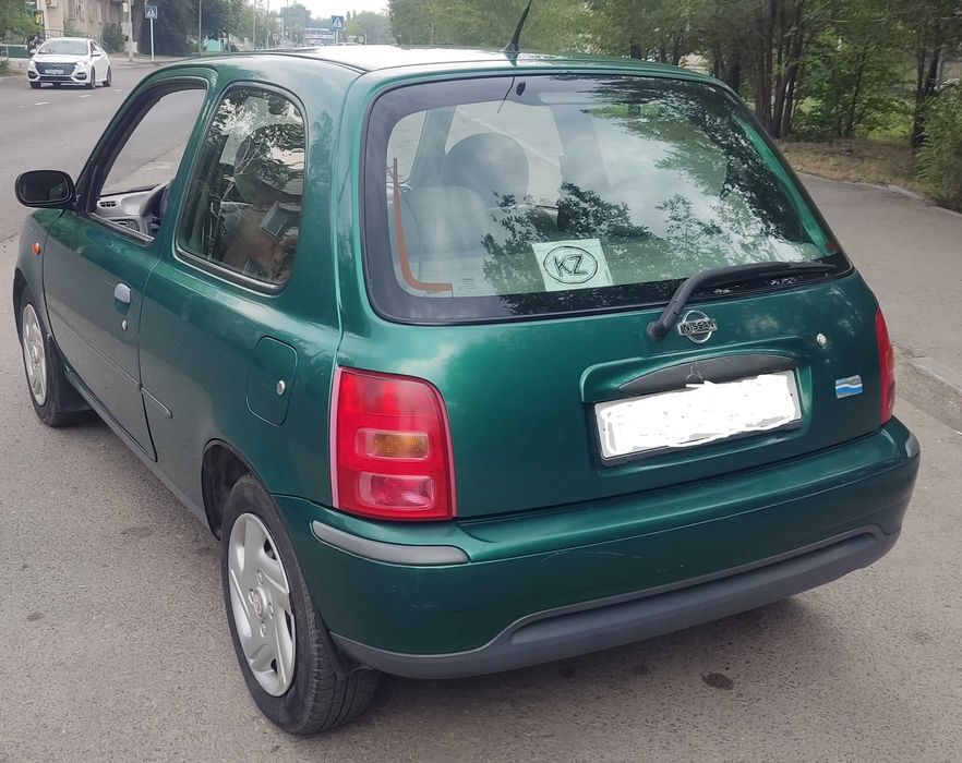 Автомобиль    Nissan Mikra