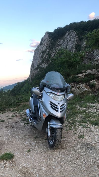 Vand scuter kymco grand dink 125cc