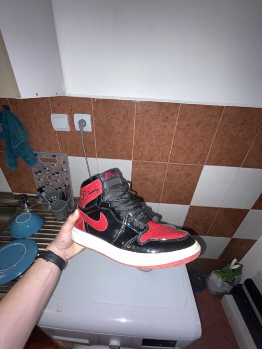 Air Jordan 1 lHighPatentBred