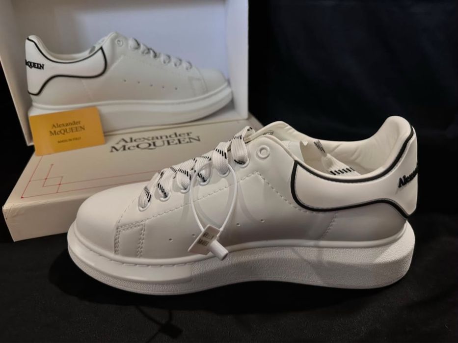 Alexander Mcqueen 43 full box premium