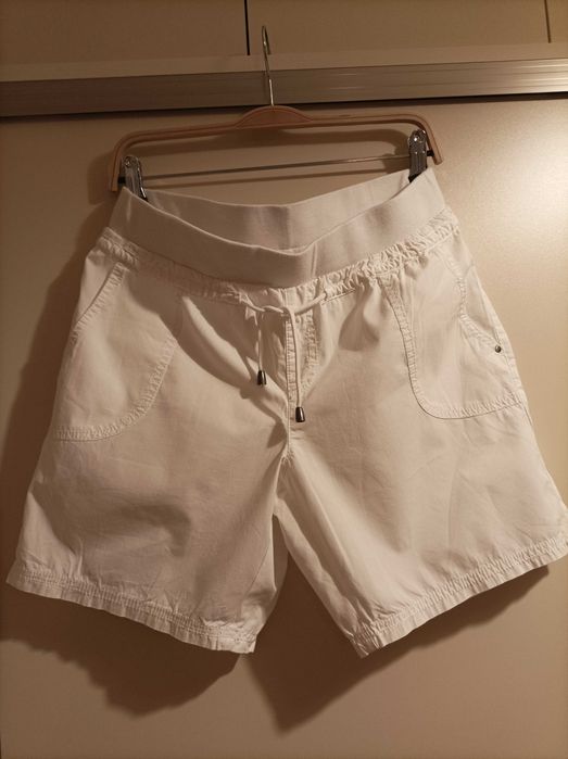 Pantaloni scurti Esmara, albi, mar.40