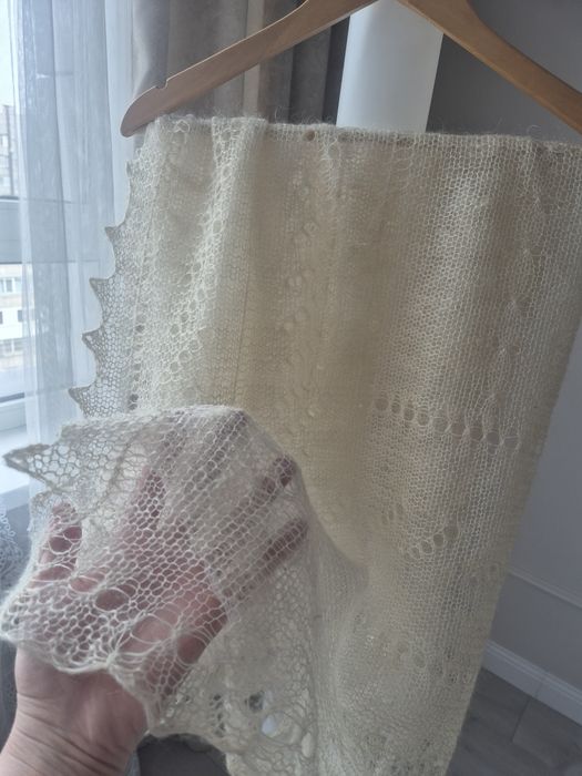 Теплый пуховый платок