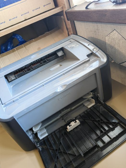 Принтер  canon LBP 2900B в отличном качестве