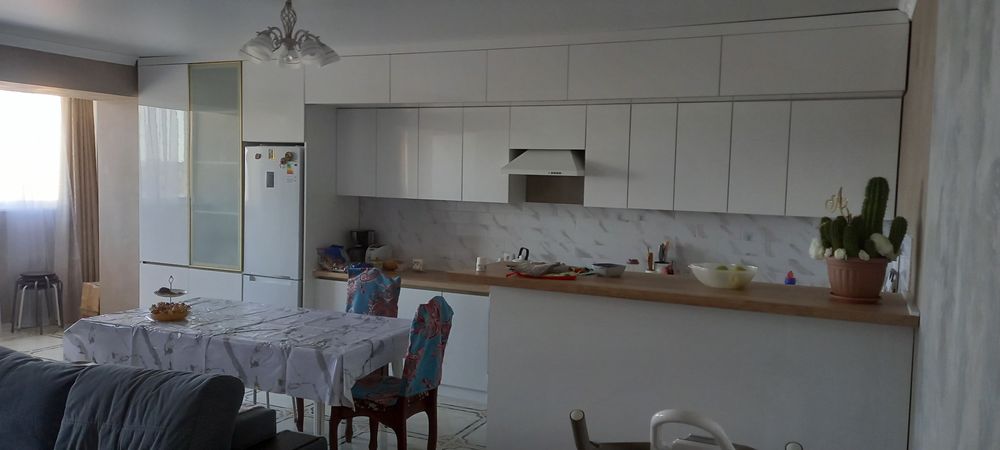 Продам 3 к  квартира   Батыс 2