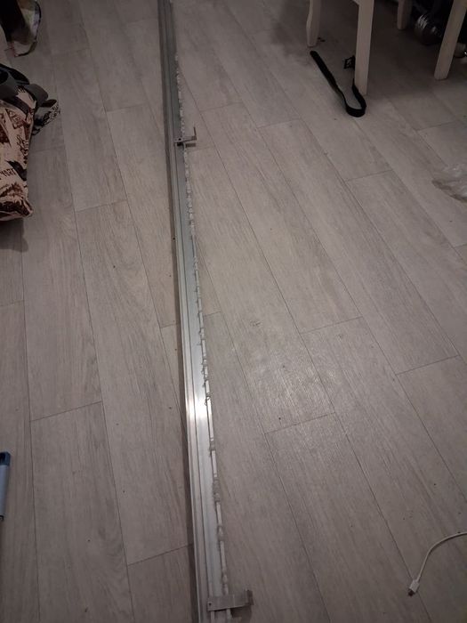 Продаю настенную гардину