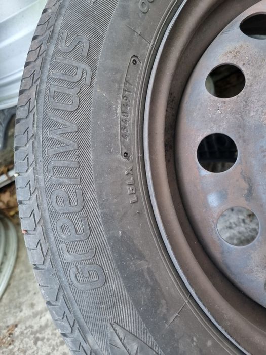 2бр летни гуми Ласа 185-65-15/ 2017г/ 6мм грайфер/