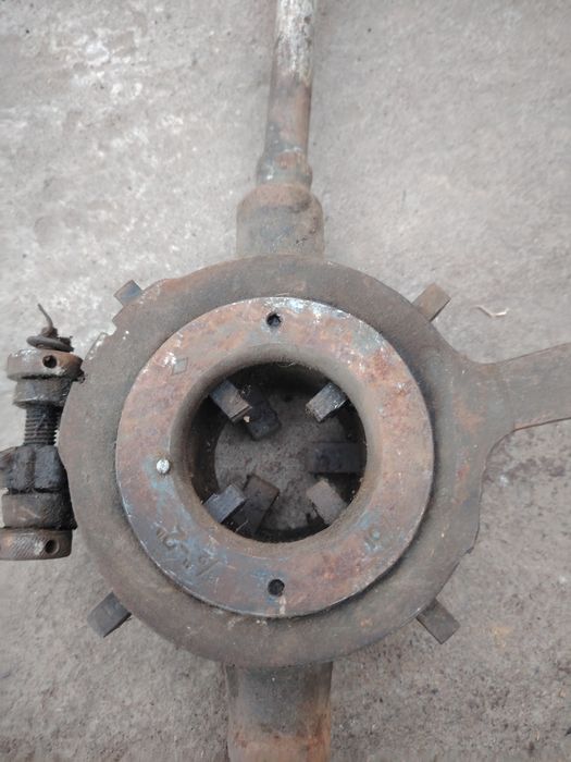 Труборез ручной продам