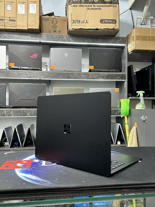 Microfost Surface ноутбук i5-1035G7