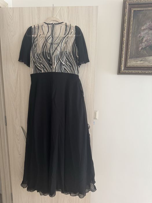 Официални рокля L/XL Liza Kain и Абитуриентска рокля Liza Kain S/M