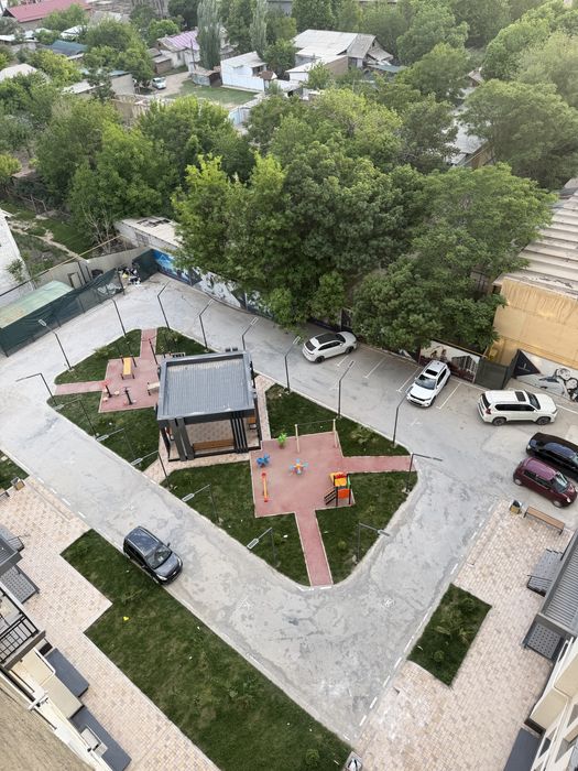 Qarshidan 3 xonalik 90kv.mlik novostroyka sotiladi