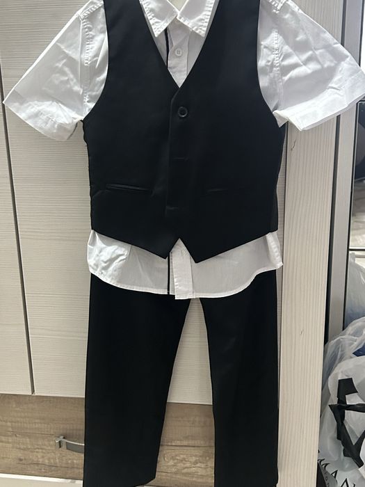 Школьный официальный костюм