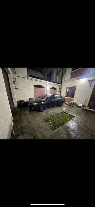 Sergili Tumani Qumariq MFY Savatchi koʻchasi 2 tupik 5 D uy