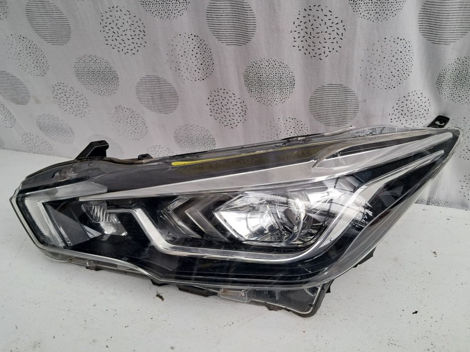 Фар Nissan Micra  K14