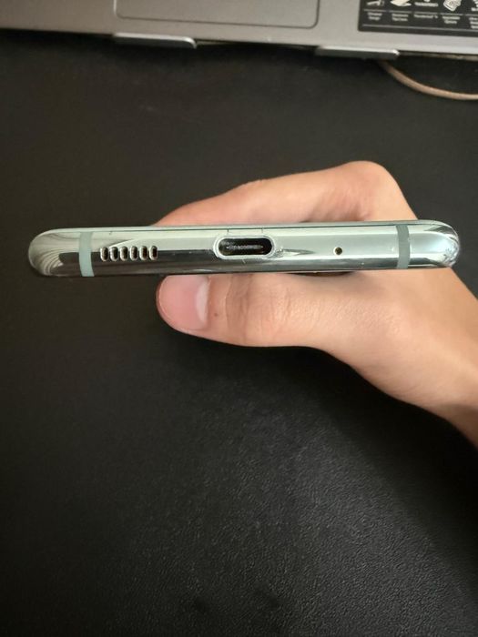 Samsung Galaxy S20 FE