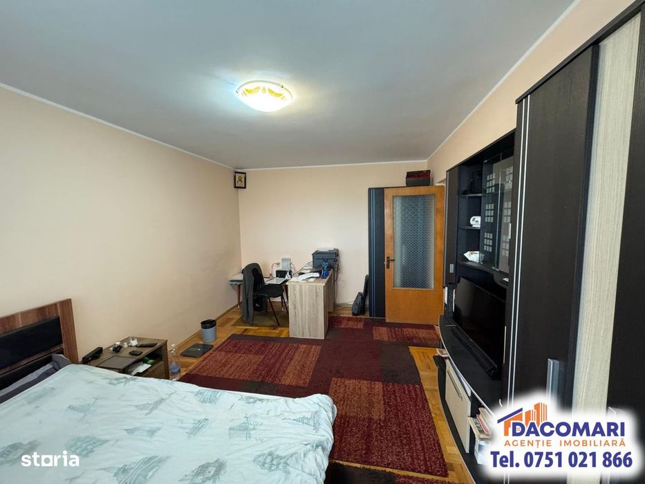 Apartament 3 camere, decomandat | Micro 18 | 76 mp, 2 grupuri sanitare — fotografia 3
