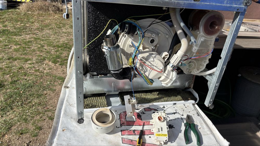 Whirlpool ADP 500 WH за ремонт