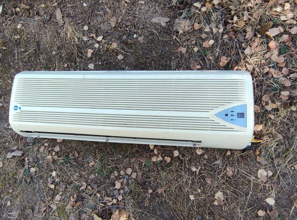 Климатик AUX 18000 BTU