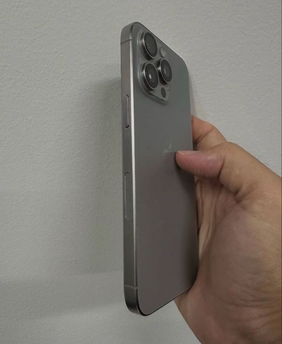 Iphone 15 pro max на 256gb