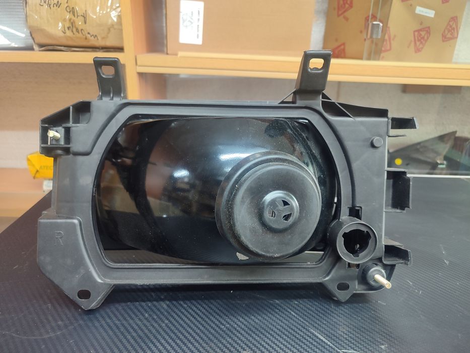 Фары Фольксваген Т4 правый