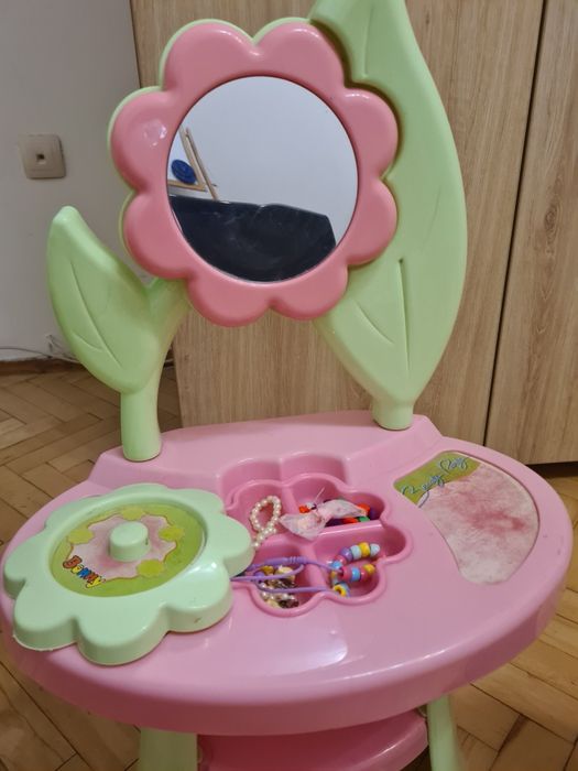 Детски играчки, Мини кухня, Тоалетка, Печка, Лаптоп