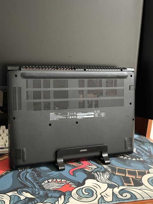 Acer Aspire 7 (A715-75G-54RY)