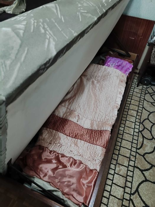 Продаются две кровати 190х80