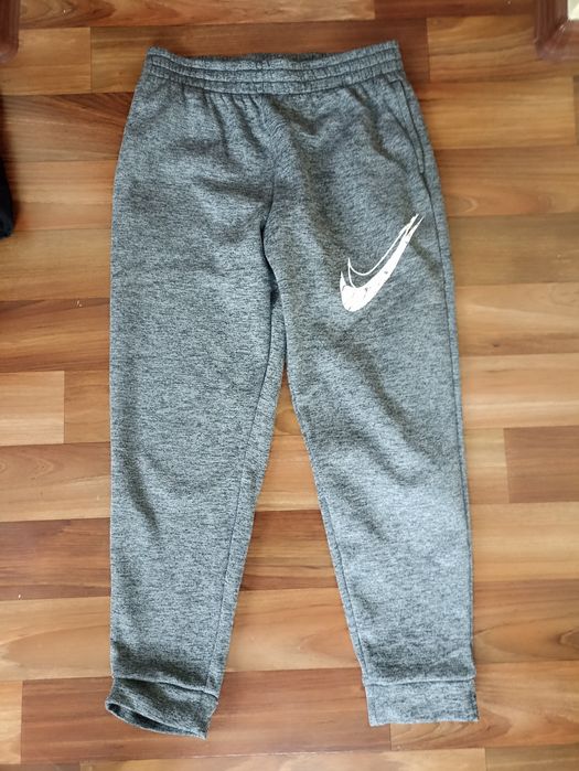 Горнище и долнище Nike 158-170 см