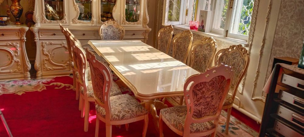 Выездная химчистка мягкая мебель ковры