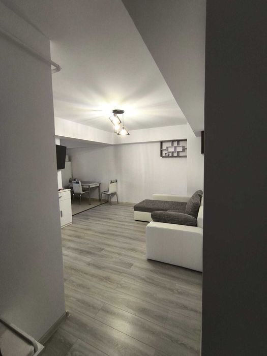 Inchiriere apartament