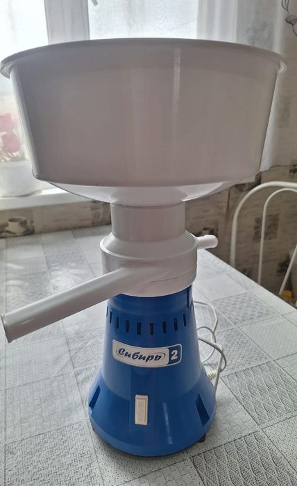 Продам Сеператор