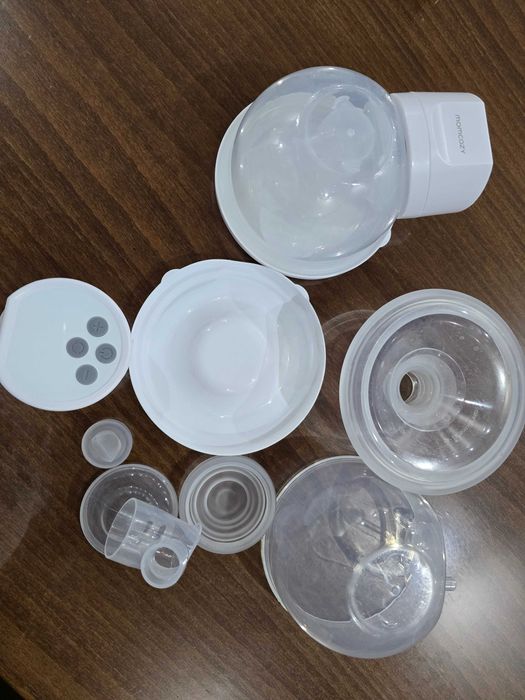 Двойна помпа momcozy s12 pro! Закупена октомври, използвана месец