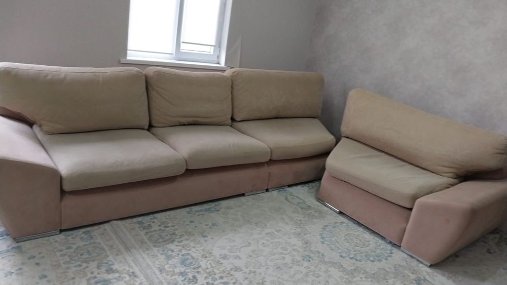 Диваны красивый б/у