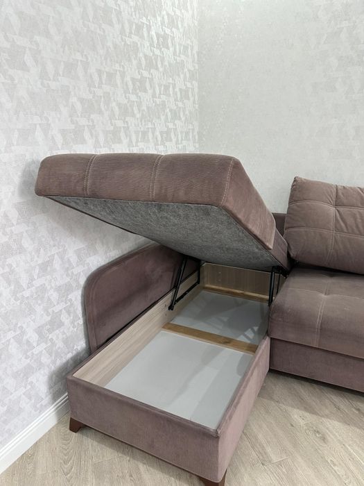 Срочно продам раскладной диван