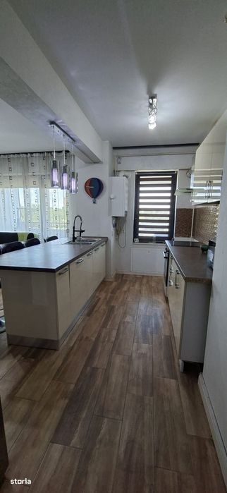 Apartament cu doua camere, 65 mp, parcare subterana, Royal Town