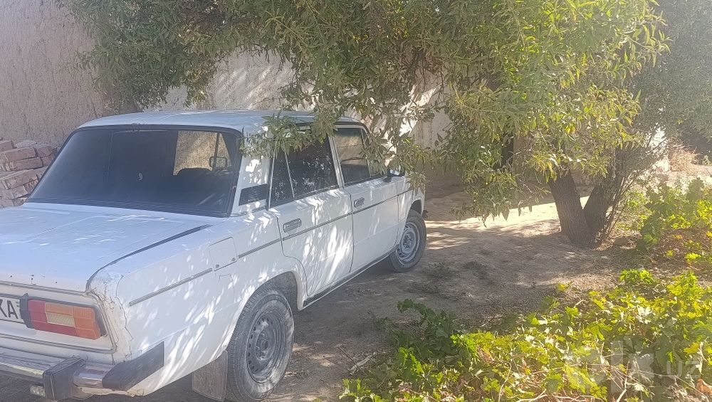 Jiguli 2103 sotiladi