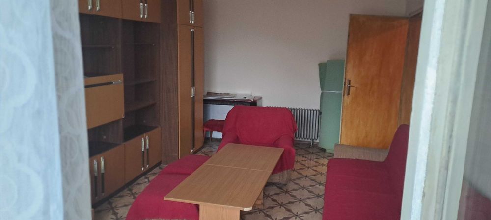 Дава се под наем Тристаен апартамент в Пловдив, Христо Смирненски - 75 кв.м за 357 € - Снимка #2