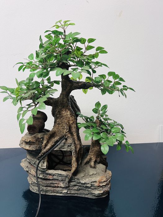 Copac artizanal, fantana arteziana