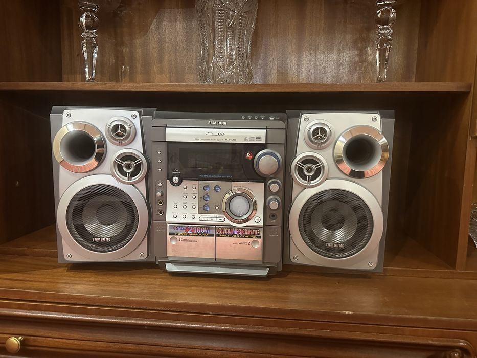 Televizor sotiladi,Muzikalniy sentr