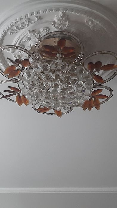 Люстра  красивая